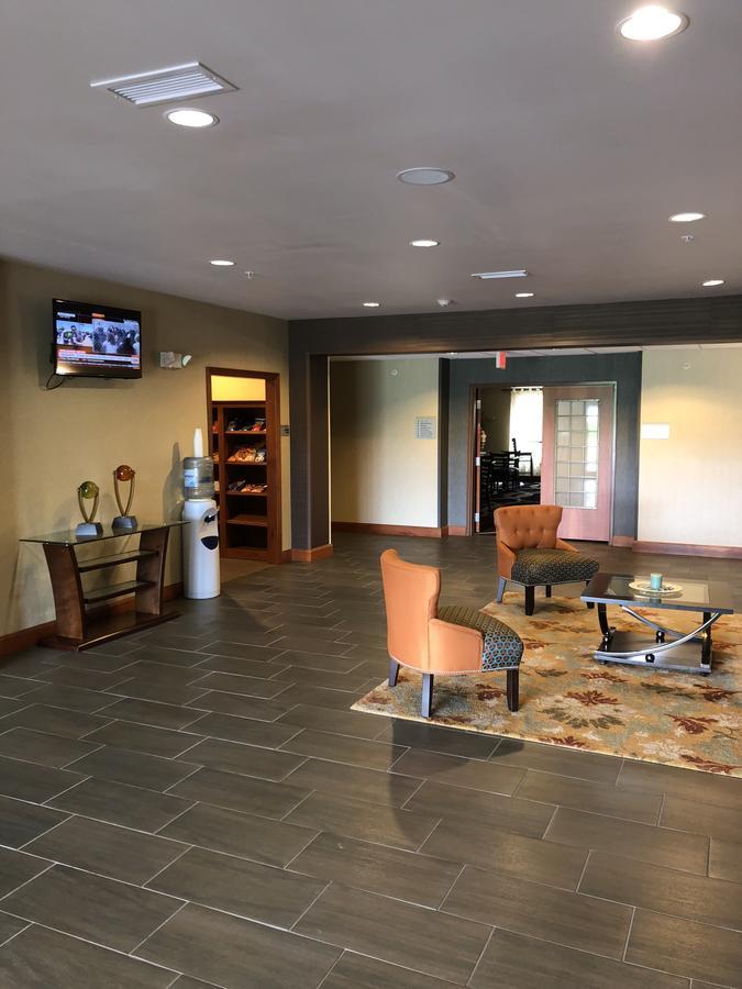 Countryview Inn & Suites Robinson Luaran gambar