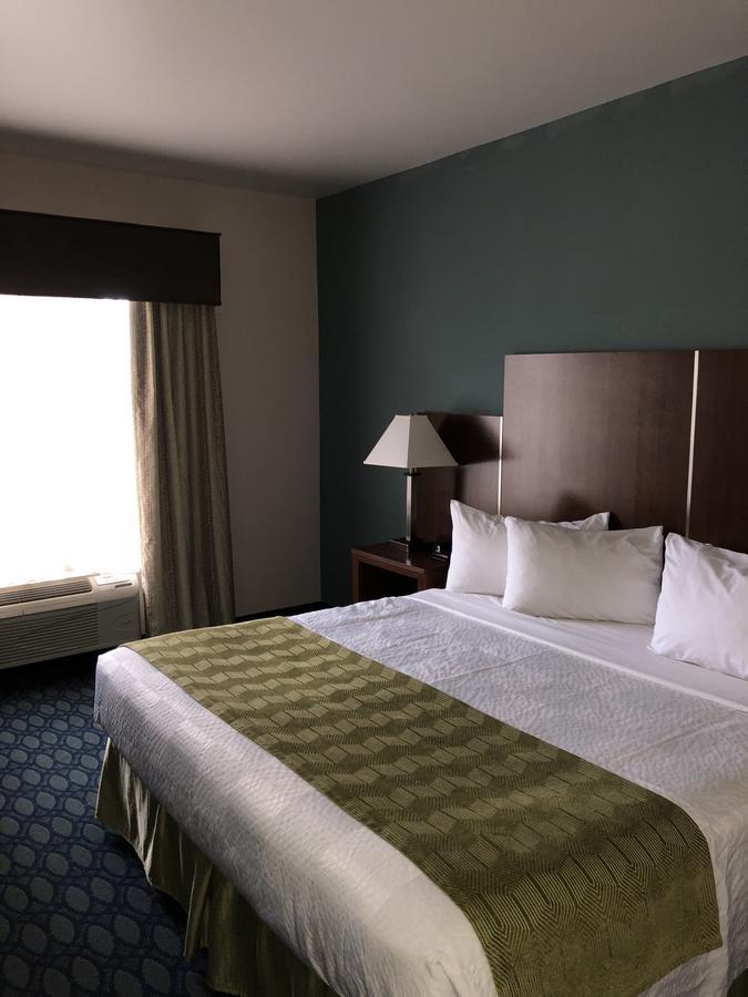 Countryview Inn & Suites Robinson Luaran gambar