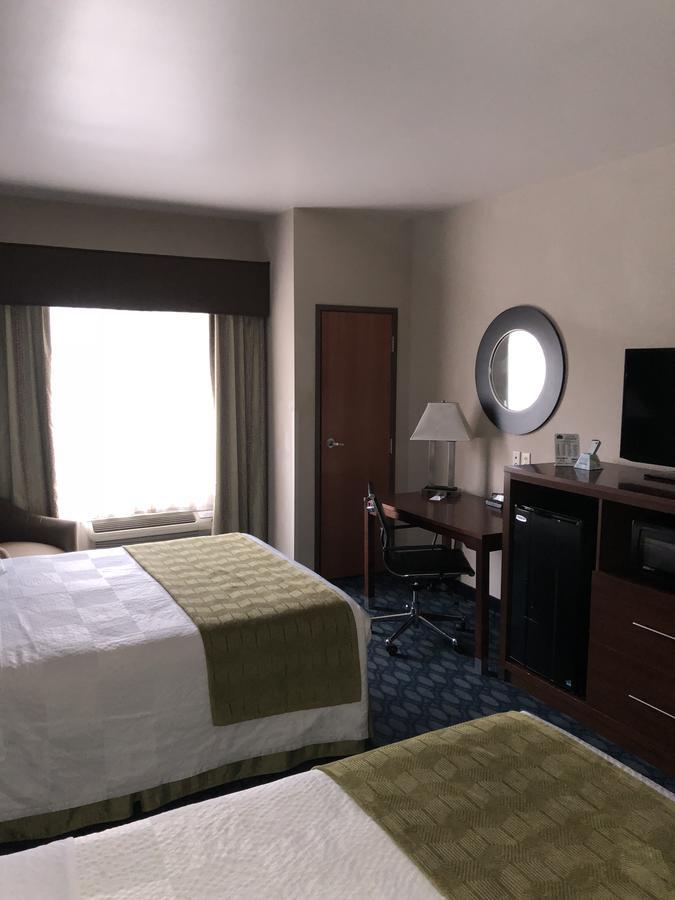 Countryview Inn & Suites Robinson Luaran gambar