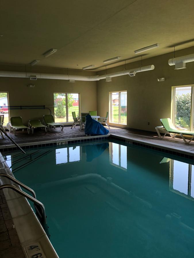 Countryview Inn & Suites Robinson Luaran gambar