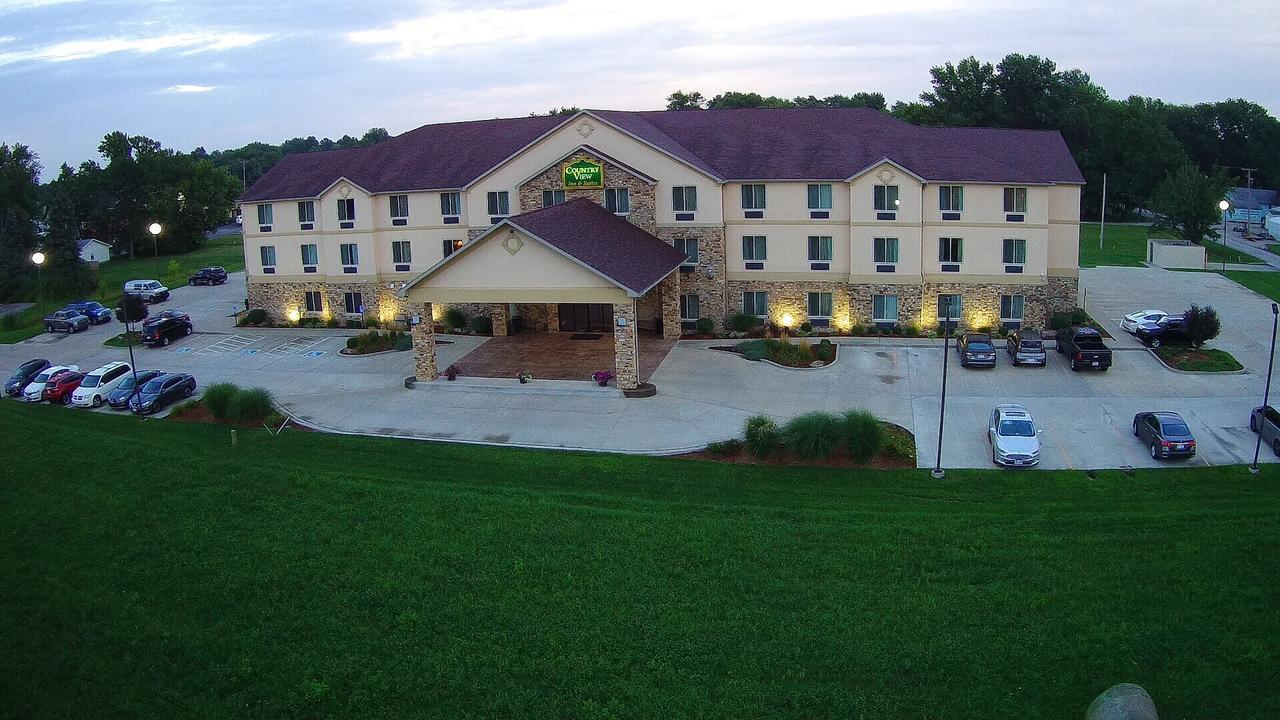 Countryview Inn & Suites Robinson Luaran gambar